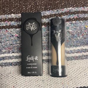 KVD FOUNDATION SHADE LIGHT 4.5